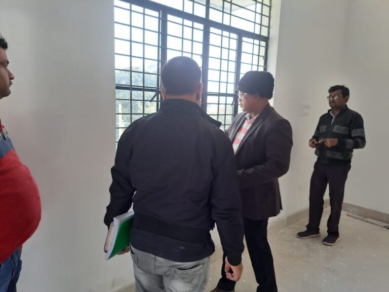 सीडीओ ने किया मल्टीपरपज सीड स्टोर एवं टैक्नोलॉजी डिसिमिनेशन सेंटर, भलुअनी का निरीक्षण सीडीओ ने किया मल्टीपरपज सीड स्टोर एवं टैक्नोलॉजी डिसिमिनेशन सेंटर, भलुअनी का निरीक्षण