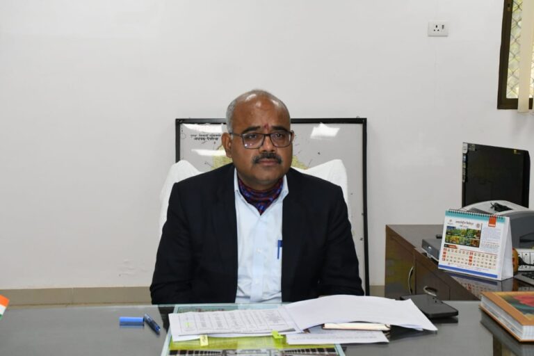 आज जिलाधिकारी की अध्यक्षता में भाटपाररानी में आयोजित होगा संपूर्ण समाधान दिवस आज जिलाधिकारी की अध्यक्षता में भाटपाररानी में आयोजित होगा संपूर्ण समाधान दिवस