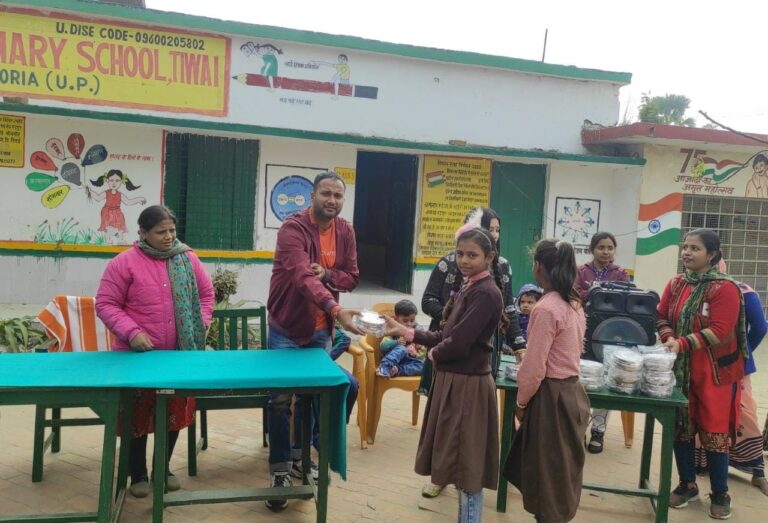 सांस्कृतिक कार्यक्रम में उत्कृष्ट प्रदर्शन करने वाले बच्चों को किया गया पुरस्कृत