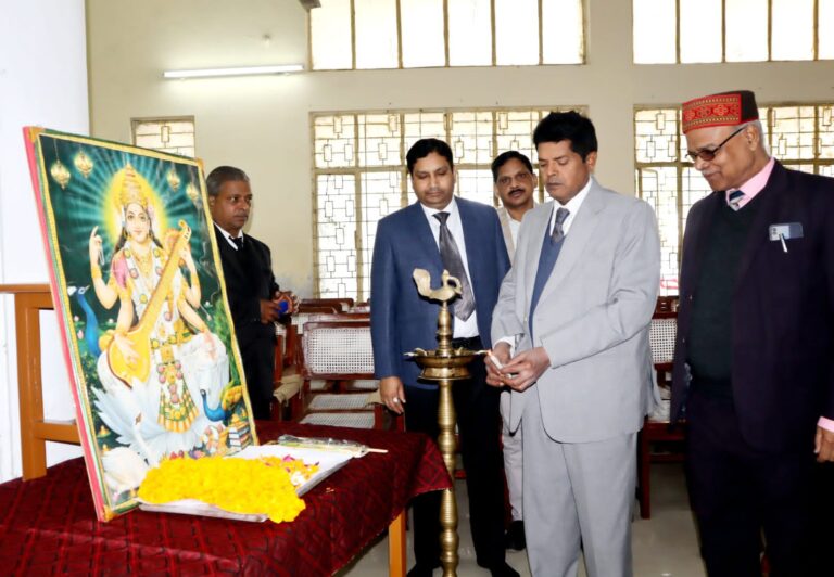 राष्ट्रीय लोक अदालत में 62576 वादों का निस्तारण