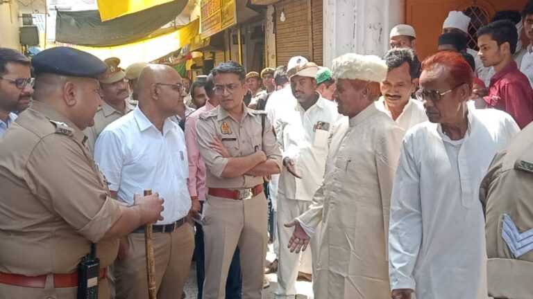 मतदाताओं को भयरहित वातावरण उपलब्ध कराने के लिए प्रशासन प्रतिबद्ध:डीएम