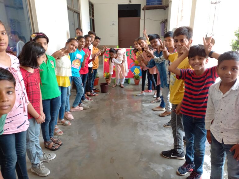 नेशनल पब्लिक स्कूल में समर कैंप का शुभारंभ