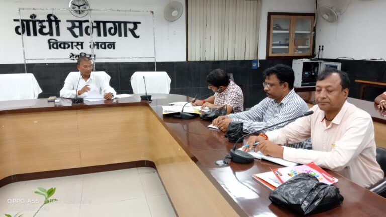Deoria News सीडीओ ने की पशुपालन विभाग की समीक्षा बैठक Deoria News सीडीओ ने की पशुपालन विभाग की समीक्षा बैठक