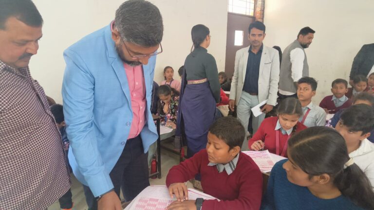 Deoria News:डिस्कवरी टैलेंट खोज प्रतियोगिता में 18 सौ बच्चे हुए सम्मिलित Deoria News:डिस्कवरी टैलेंट खोज प्रतियोगिता में 18 सौ बच्चे हुए सम्मिलित