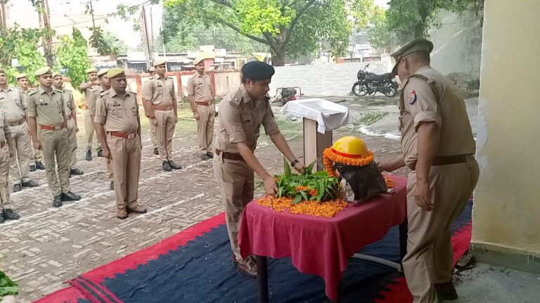 देवरिया जनपद में शुरू हुआ “अग्निशमन सेवा सप्ताह” देवरिया जनपद में शुरू हुआ “अग्निशमन सेवा सप्ताह”