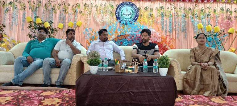 Deoria News:इसरो के वैज्ञानिक से छात्रों ने किया सीधा संवाद