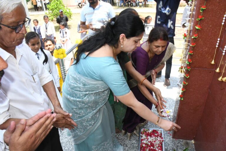 Deoria News:पैना का इतिहास असाधारण:डीएम